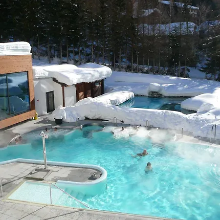 Hotel Le Bristol 4*